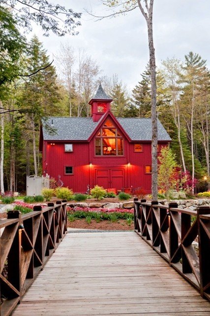 Carriage House by Yankee Barn Homes