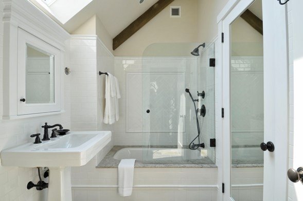 Cottage Master Bath Barn House
