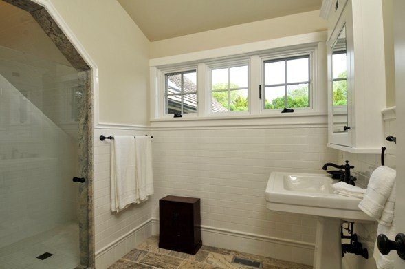 Cottage Bath barn House