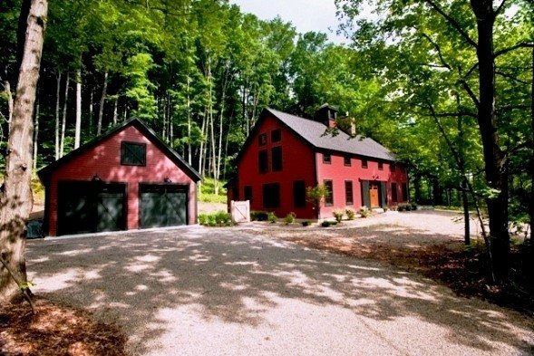 Driveway Exterior Michigan Yankee Barn Barn Homes