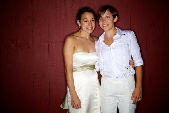 Yankee Barn Homes Carriage House Wedding - All Smiles post and beam