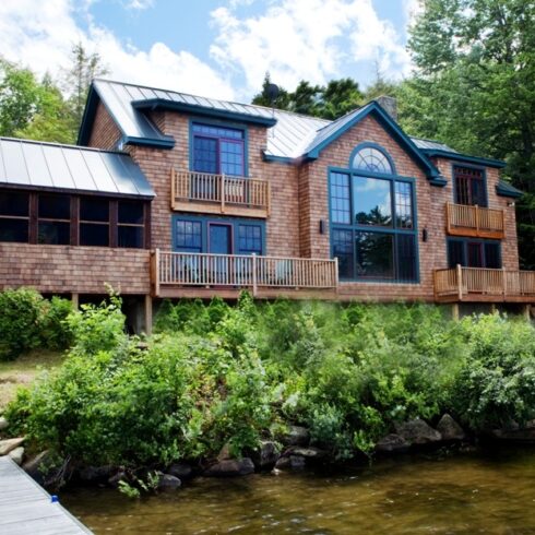The Conway Mountain Lodge Style