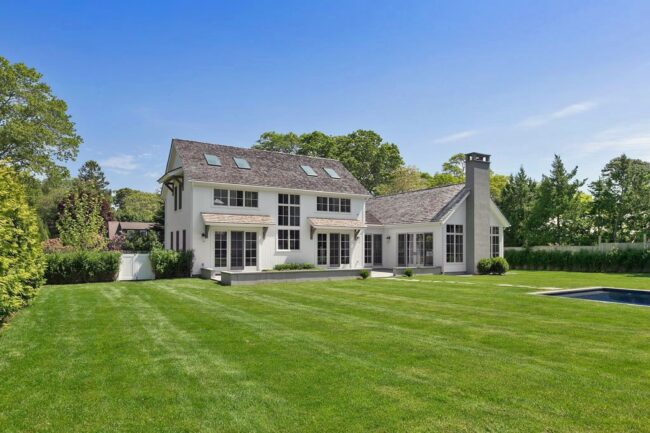 Contemporary Barn Home