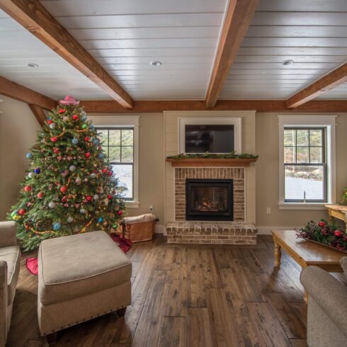 Yankee Barn Homes Holidays